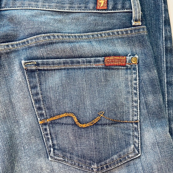 7 For All Mankind Relaxed Fit Jeans - Picture 7 of 9